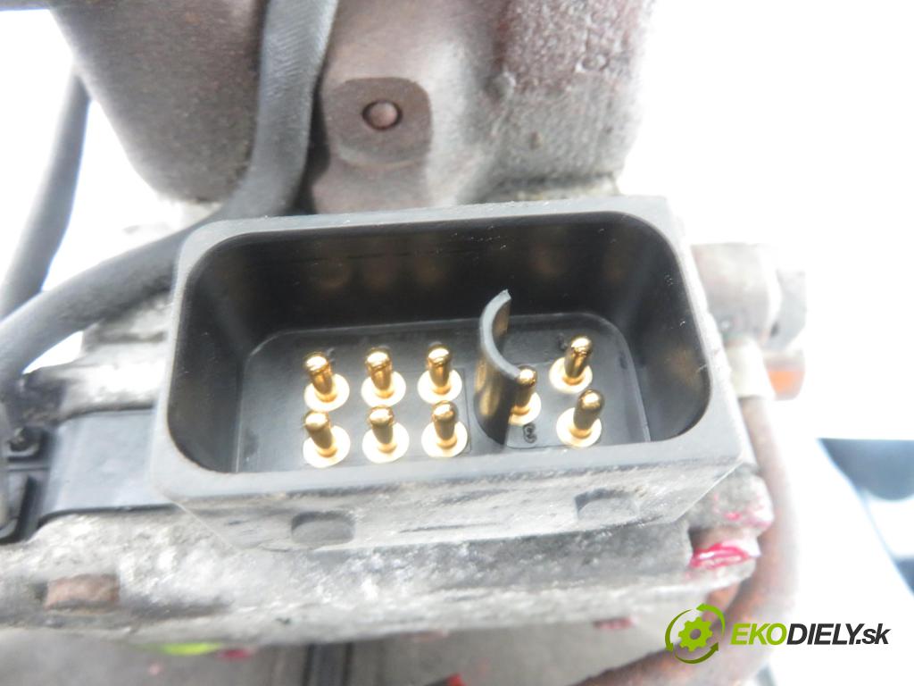 FORD FOCUS Turnier (DNW) KOMBI 2002 66,00 1.8 Turbo DI / TDDi - C9DB 1753,00 Pumpa vstrekovacia 0470004006 ; YS6Q9A543RD ; 0281010888 (Vstrekovacie čerpadlá)