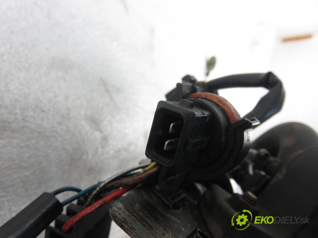 RENAULT TRAFIC II Autobus (JL) BUS 2004 74,00 1.9 dCI 100 (JL0C) - F9Q 760 1870,00 Webasto 25215402 (Webasto ohřívače)