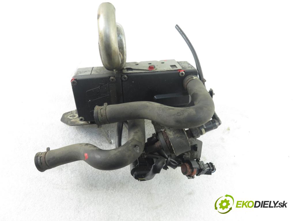 RENAULT TRAFIC II Autobus (JL) BUS 2004 74,00 1.9 dCI 100 (JL0C) - F9Q 760 1870,00 Webasto 25215402 (Webasto ohřívače)