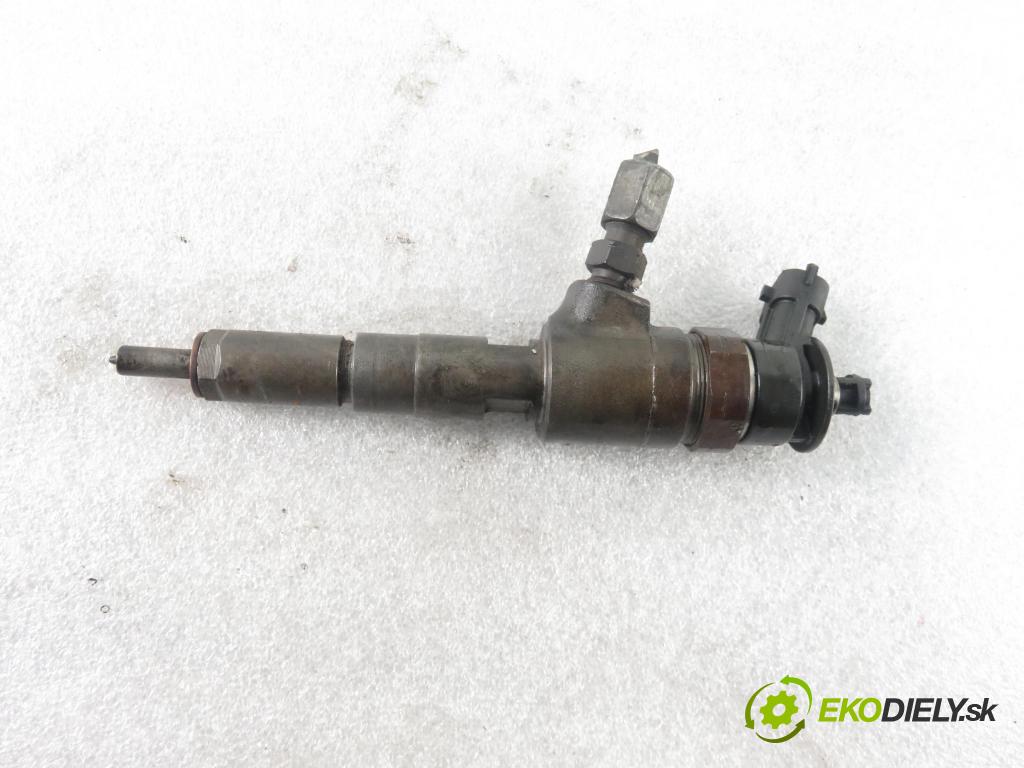 PEUGEOT 206 liftback (2A/C) HB 2002 50,00 1.4 HDi 8V 70 - 8HZ 1398,00 vstrekovač 0445110252 (Vstrekovače)