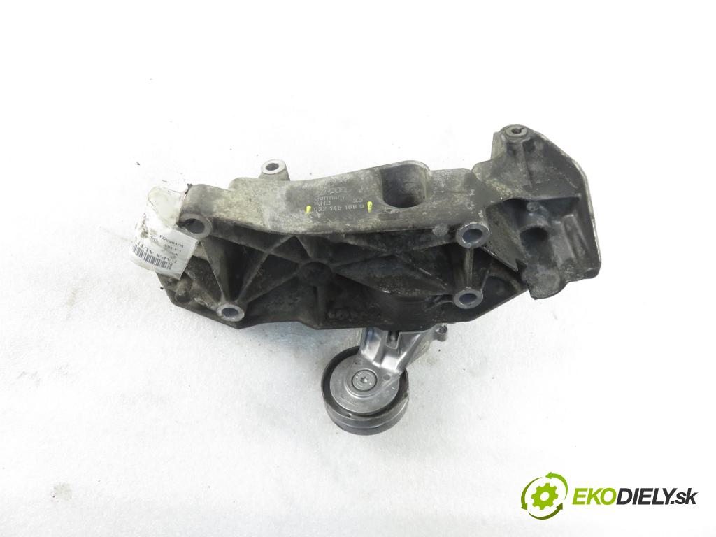 VW GOLF IV (1J1) HB 2000 55,00 1.4 16V - APE 1390,00 Uchytenie alternátora 032145169Q