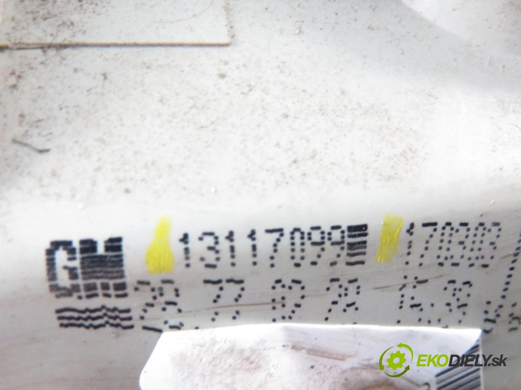 OPEL ASTRA G Кabriolet (F67) CABRIO 2003 76,00 1.6 103 - Z 16 XEP 1598,00 Svetlo pravé zadné 13117099