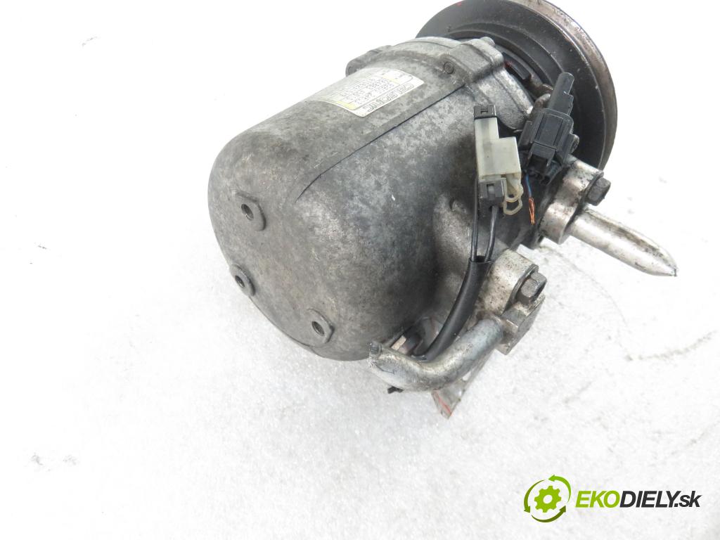 NISSAN PRIMERA Hatchback (P11) LIFTBACK 1997 66,00 2.0 TD - CD20T 1974,00 KOMPRESOR: klimatizácie 926002J603 ; 8486345010 (Kompresory klimatizácie)