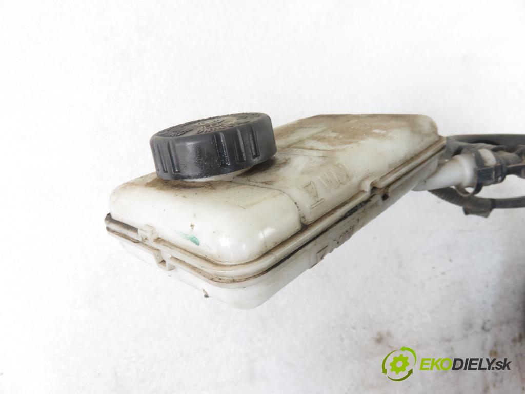 OPEL VIVARO B Skrzynia (X82) FURGON 2015 85,00 1.6 CDTI - R9M 450 1598,00 Posilovač 472108729R ; 94453011 (Servočerpadlá, pumpy riadenia)