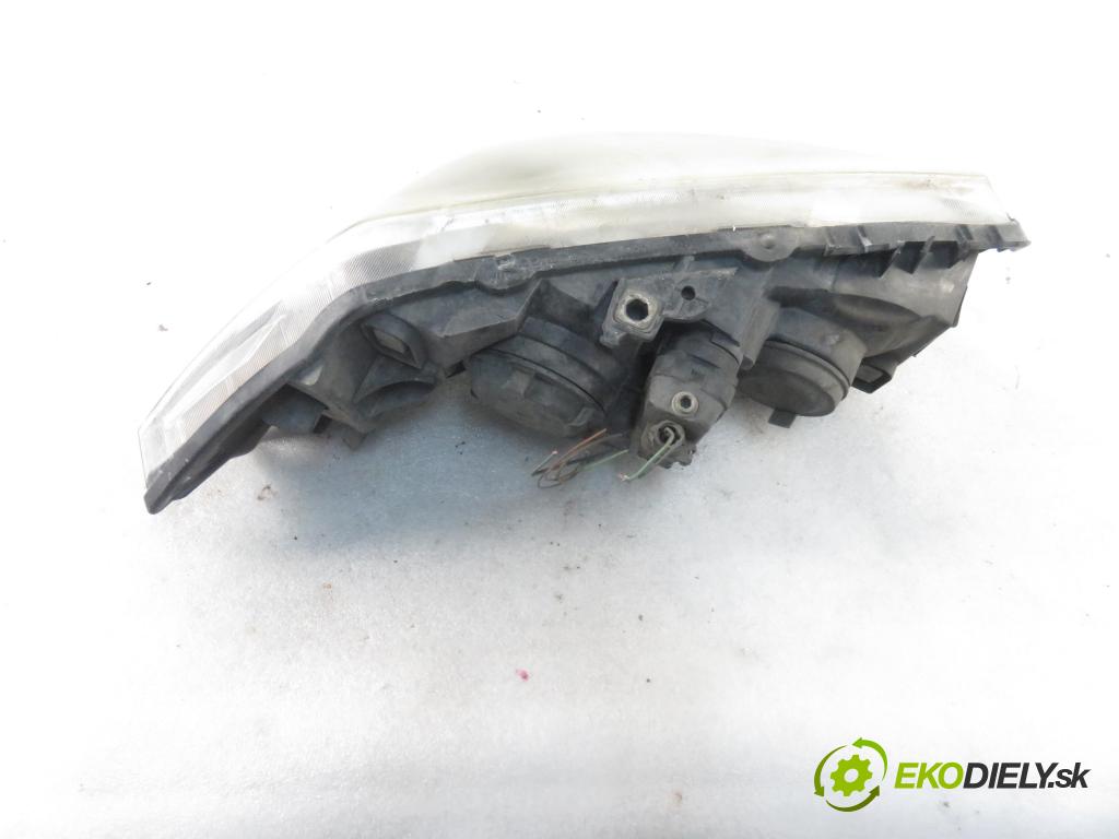 RENAULT MEGANE II (BM0/1_, CM0/1_) HB 2004 88,00 1.9 dCi 120 - F9Q 800 1870,00 Svetlo LP 8200073220F ; 89306990