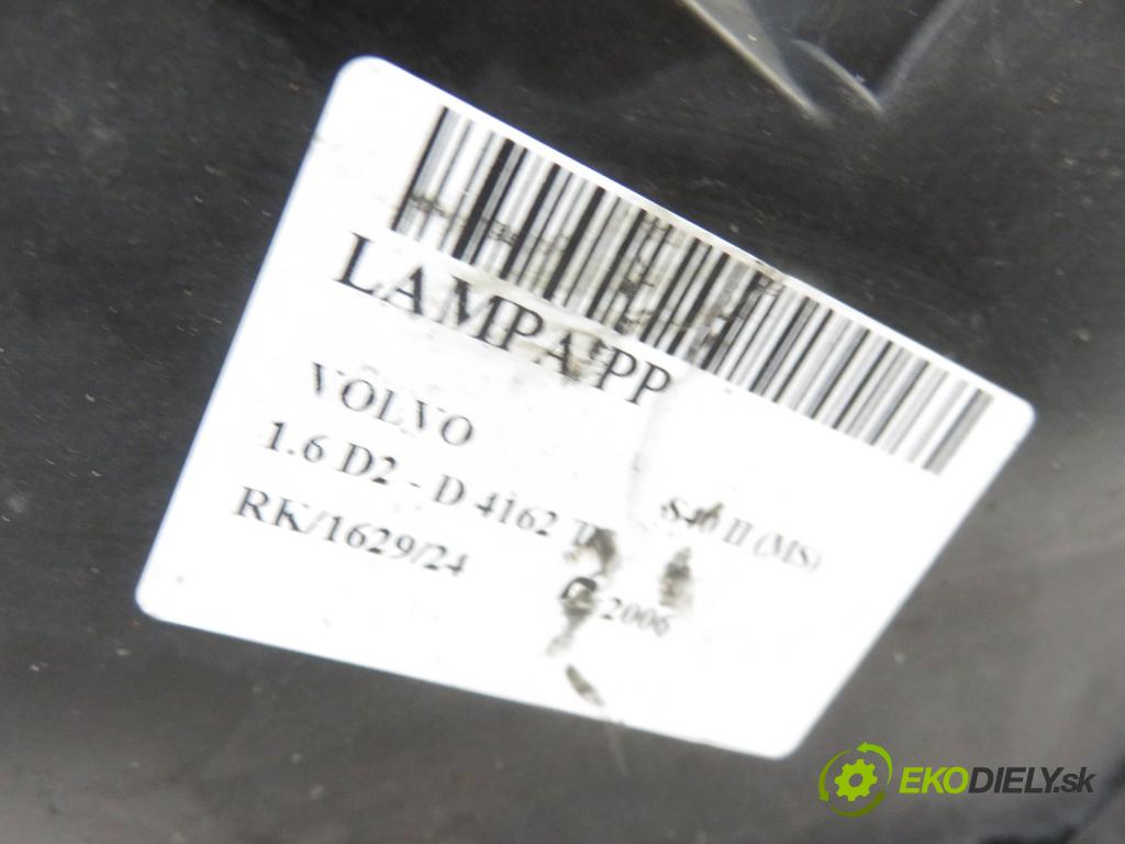 VOLVO S40 II (MS) SEDAN 2006 84,00 1.6 D2 - D 4162 T 1560,00 Svetlo PP 30698874