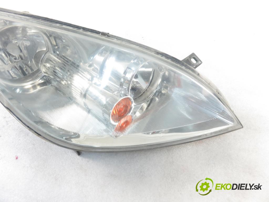 MITSUBISHI COLT VI (Z3_A, Z2_A) HB 2006 55,00 1.1 - 3A91 1124,00 Svetlo PP MR957354
