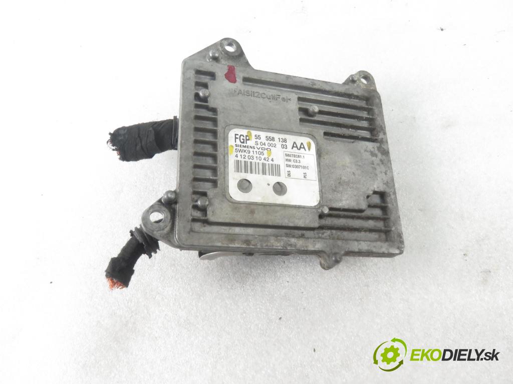 OPEL VECTRA C GTS (Z02) LIFTBACK 2005 114,00 2.2 direct 155 - Z 22 YH 2198,00 Riadiaca jednotka Motor 55558138AA ; 5WK91105