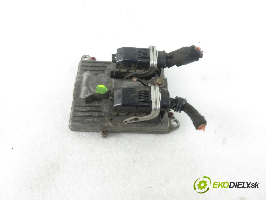 OPEL VECTRA C GTS (Z02) LIFTBACK 2005 114,00 2.2 direct 155 - Z 22 YH 2198,00 Riadiaca jednotka Motor 55558138AA ; 5WK91105