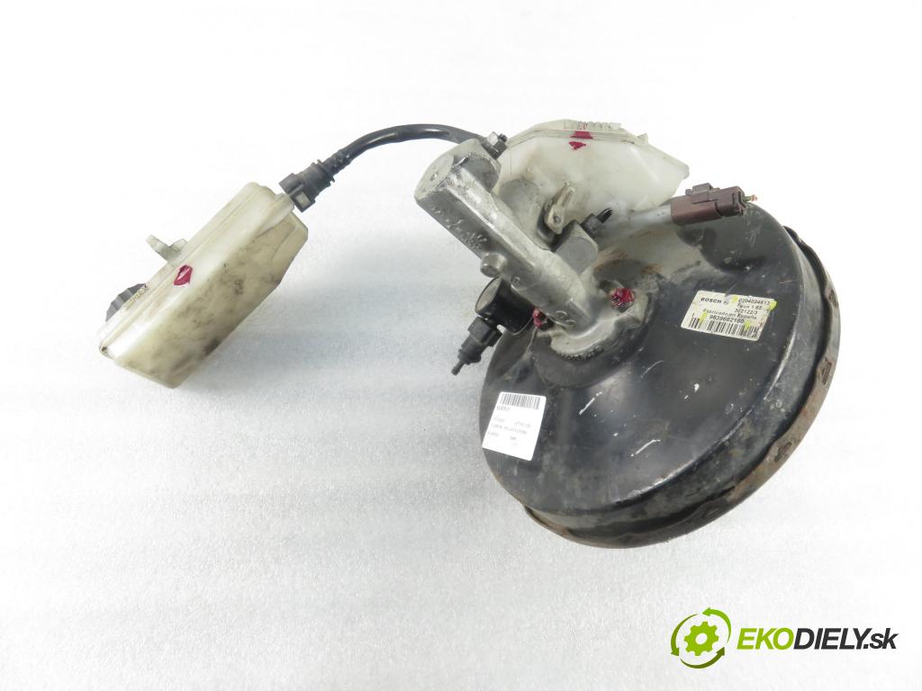 PEUGEOT 307 SW (3H) KOMBI 2005 66,00 1.6 HDI 90 - 9HX (DV6ATED4) 1560,00 Posilovač 9639662180 ; 0204024613 (Servočerpadlá, pumpy riadenia)