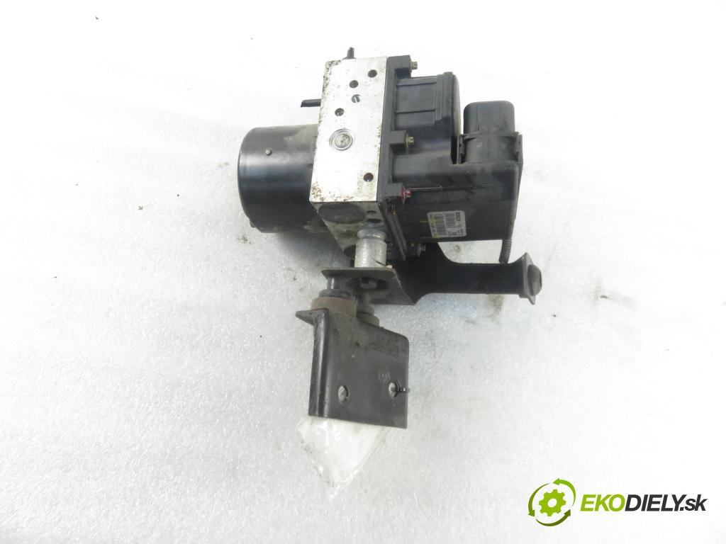 SKODA FABIA I (6Y2) HB 2000 74,00 1.4 16V - AUB 1390,00 Pumpa ABS 0265800003 ; 6Q0614117B ; 0265222006 (Pumpy ABS)