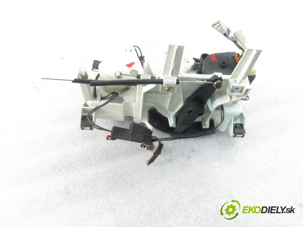 CITROEN JUMPER Skrzynia (244) FURGON 2003 94,00 2.8 HDi - 8140.43S 2798,00 Panel kúrenia KLIMATIZACE: