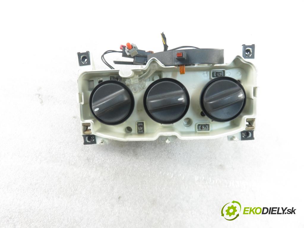 CITROEN JUMPER Skrzynia (244) FURGON 2003 94,00 2.8 HDi - 8140.43S 2798,00 Panel kúrenia KLIMATIZACE: