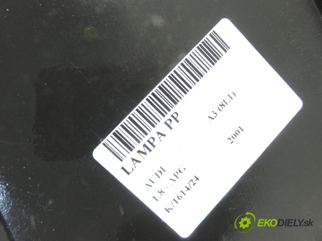 AUDI A3 (8L1) HB 2001 92,00 1.8 - APG 1781,00 Svetlo PP