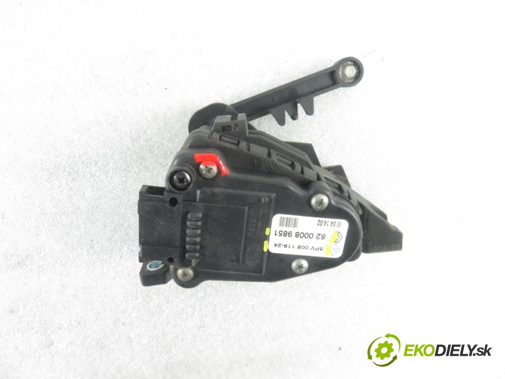 RENAULT CLIO II (BB_, CB_) HB 2002 42,00 1.5 dCi 1461,00 Potenciometer plynu 8200089851 ; 6PV00811924 (Pedále)