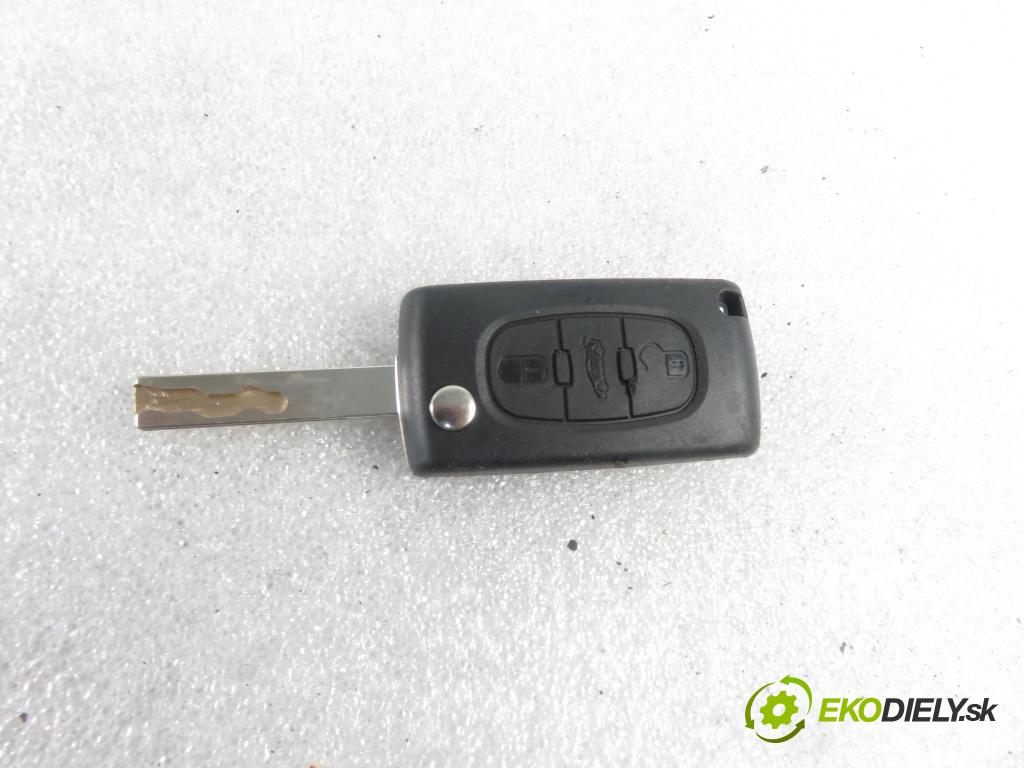 PEUGEOT 207 (WA_, WC_) HB 2006 50,00 1.4 HDi 8V 68 - 8HZ 1398,00 spinačka 36393600 ; 9663123280 (Spínacie skrinky a kľúče)