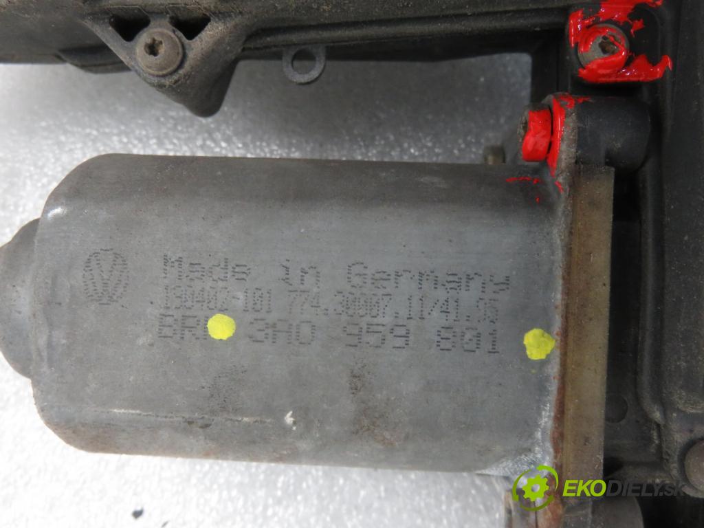 VW PASSAT B3/B4 Variant (3A5, 35I) KOMBI 1995 66,00 1.9 TDI - 1Z 1896,00 mechanismus oken 3A0959801