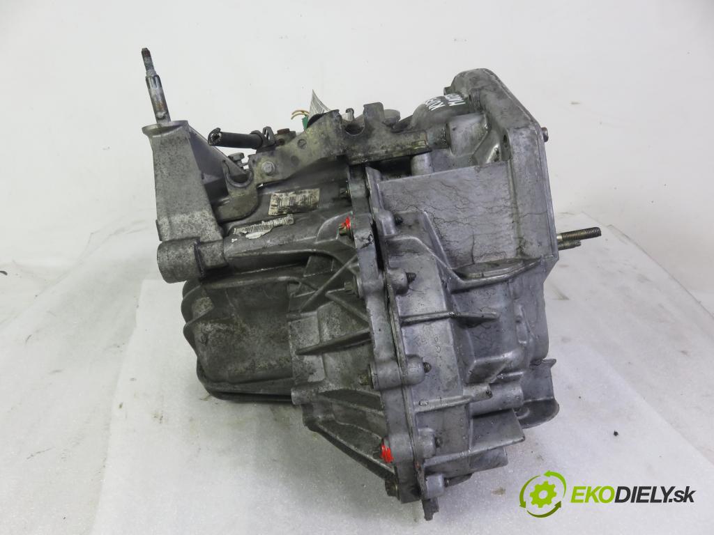 RENAULT LAGUNA II Grandtour (KG0/1_) KOMBI 2001 88,00 1.9 dCi 120 - F9Q 750 1870,00 Prevodovka MANUALNA PK6018