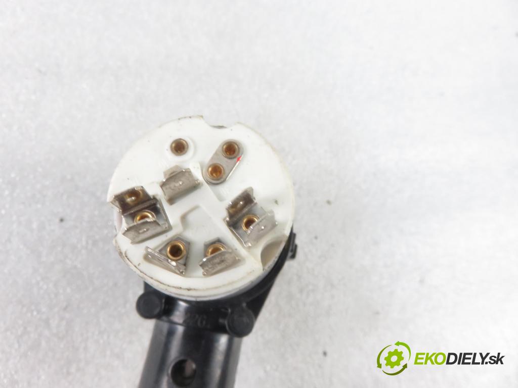 SKODA FELICIA II (6U1) HB 1998 55,00 1.6 MPI 75 - AEE 1598,00 spinačka 6U0905851A (Spínacie skrinky a kľúče)