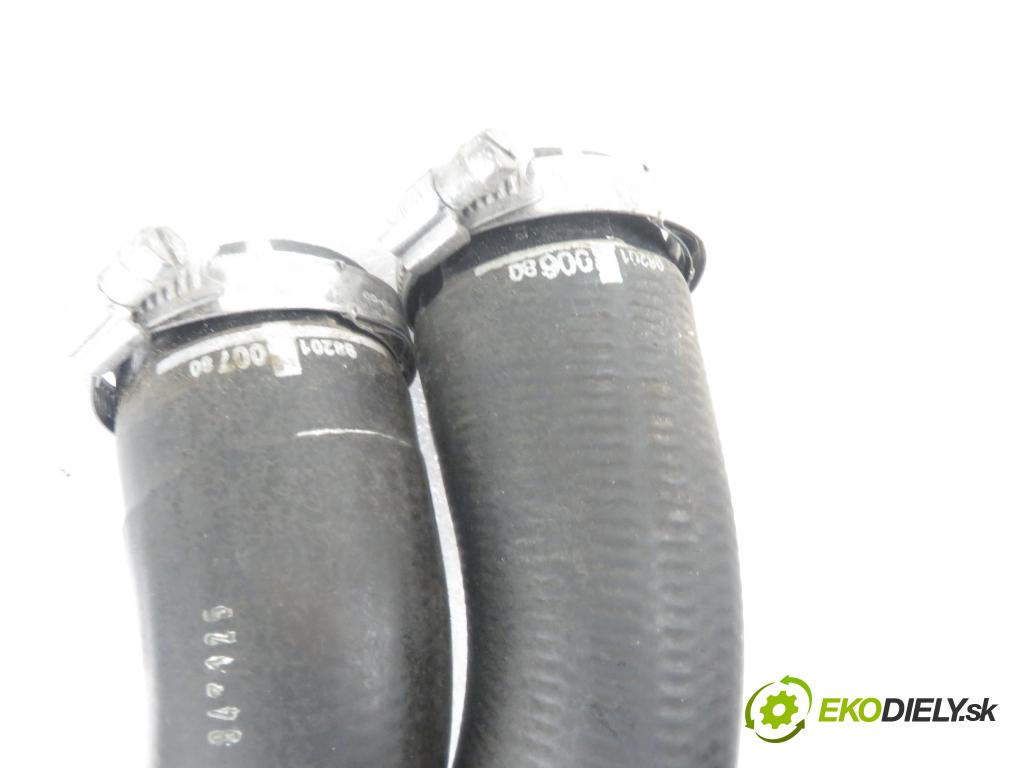 PEUGEOT 5008 II SUV 2018 96,00 1.2 THP PureTech 131 - HNY 1199,00 Rúra intercoolera turba 9820100780 ; 9820100680