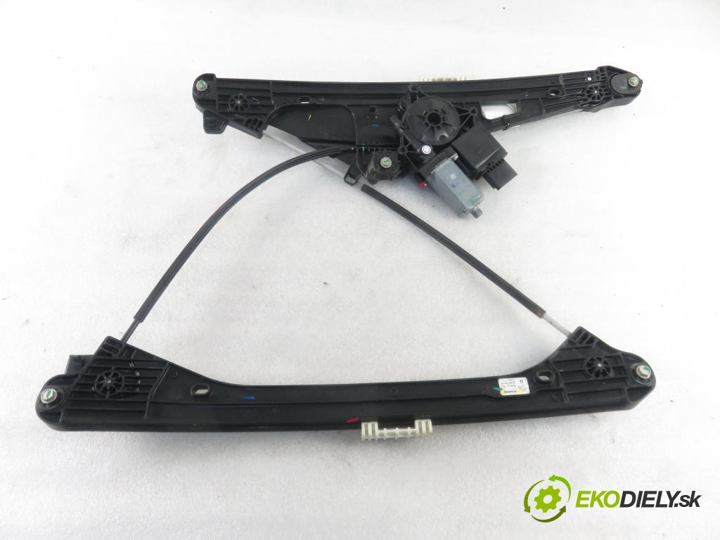 PEUGEOT 5008 II SUV 2018 96,00 1.2 THP PureTech 131 - HNY 1199,00 mechanismus oken 9810488980