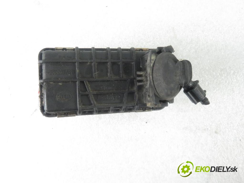 VW TOUAREG (7LA, 7L6, 7L7) SUV 2005 230,00 5.0 V10 TDI PD 313 - AYH 4921,00 Nastavovač turba 6NW009228 (Ostatné)