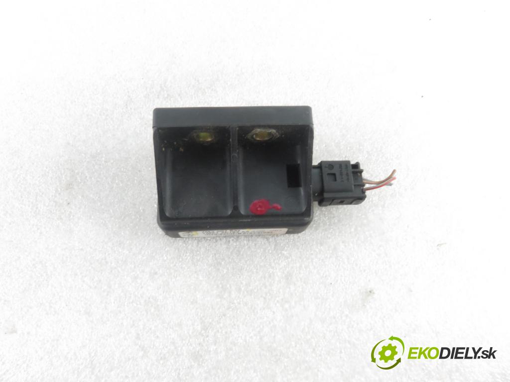 VW SHARAN (7M8, 7M9, 7M6) MINIVAN 2001 85,00 1.9 TDI PD 115 - AUY 1896,00 snímač ESP 7M3907637 ; YM212C184AA ; 10098004432
