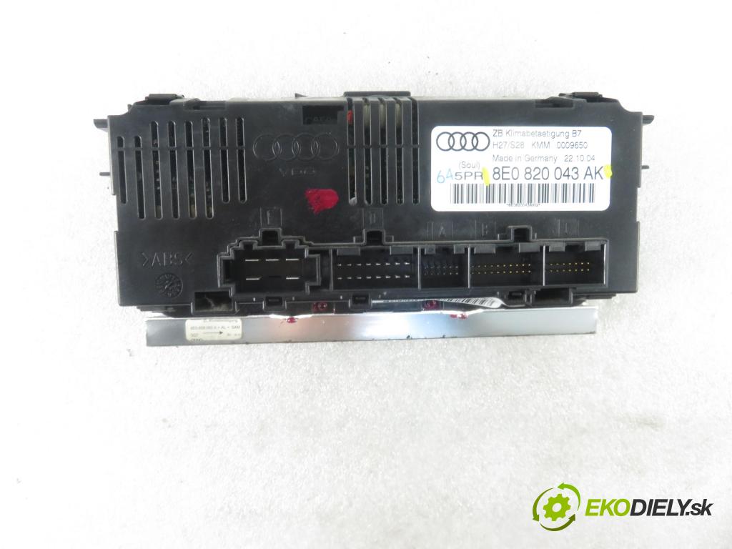 AUDI A4 (8EC, B7) SEDAN 2005 100,00 2.0 TDI - BNA 1968,00 Panel kúrenia KLIMATRONIK 8E0820043AK