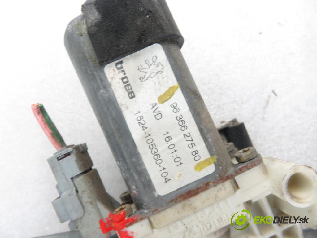 PEUGEOT 206 CC (2D) C/C 2001 100,00 2.0 S16 - RFN (EW10J4) 1997,00 mechanismus oken PPE 9636627580