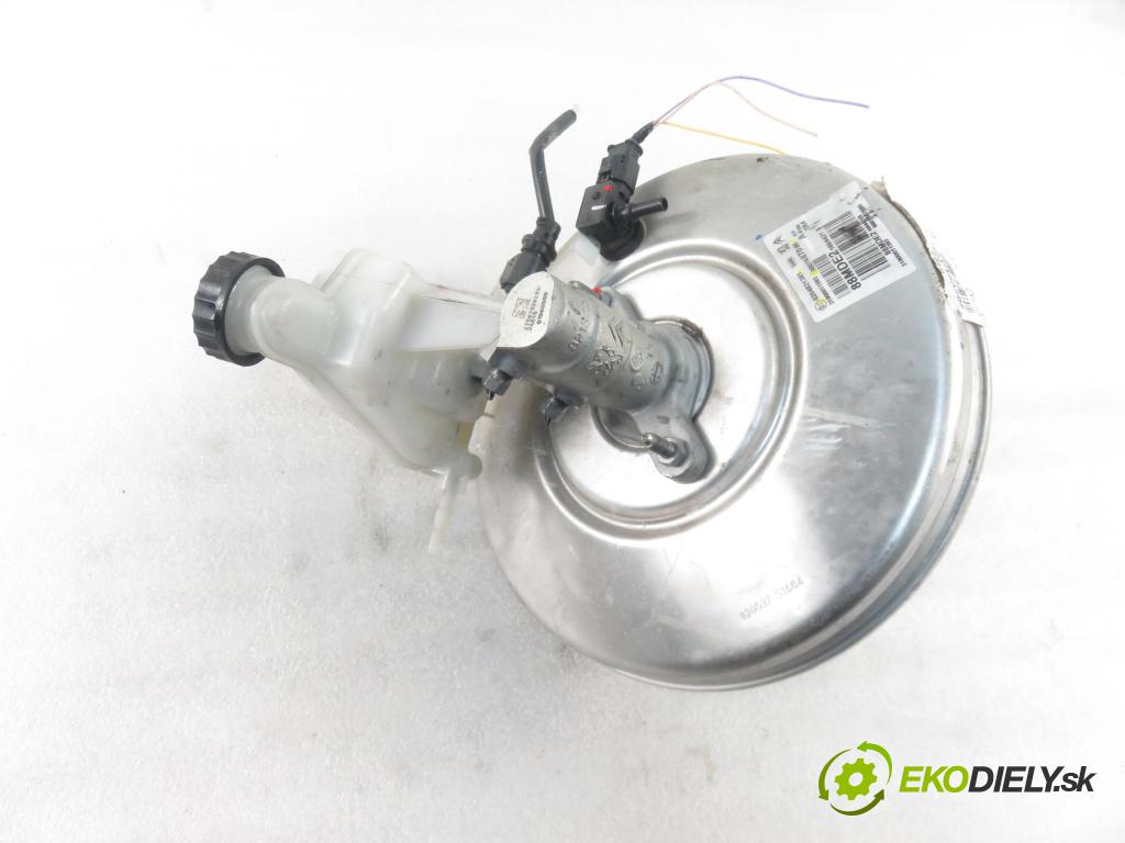 PEUGEOT 5008 II SUV 2018 96,00 1.2 THP PureTech 131 - HNY 1199,00 Posilovač 0204821381 ; 9807687080 (Servočerpadlá, pumpy riadenia)