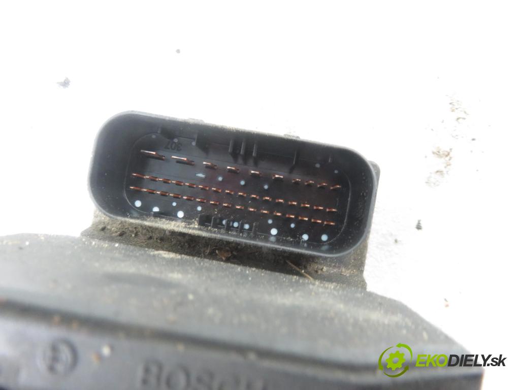 SEAT CORDOBA (6L2) SEDAN 2004 74,00 1.9 TDI - ATD 1896,00 Pumpa ABS 6Q0907379Q ; 0265800003 (Pumpy ABS)