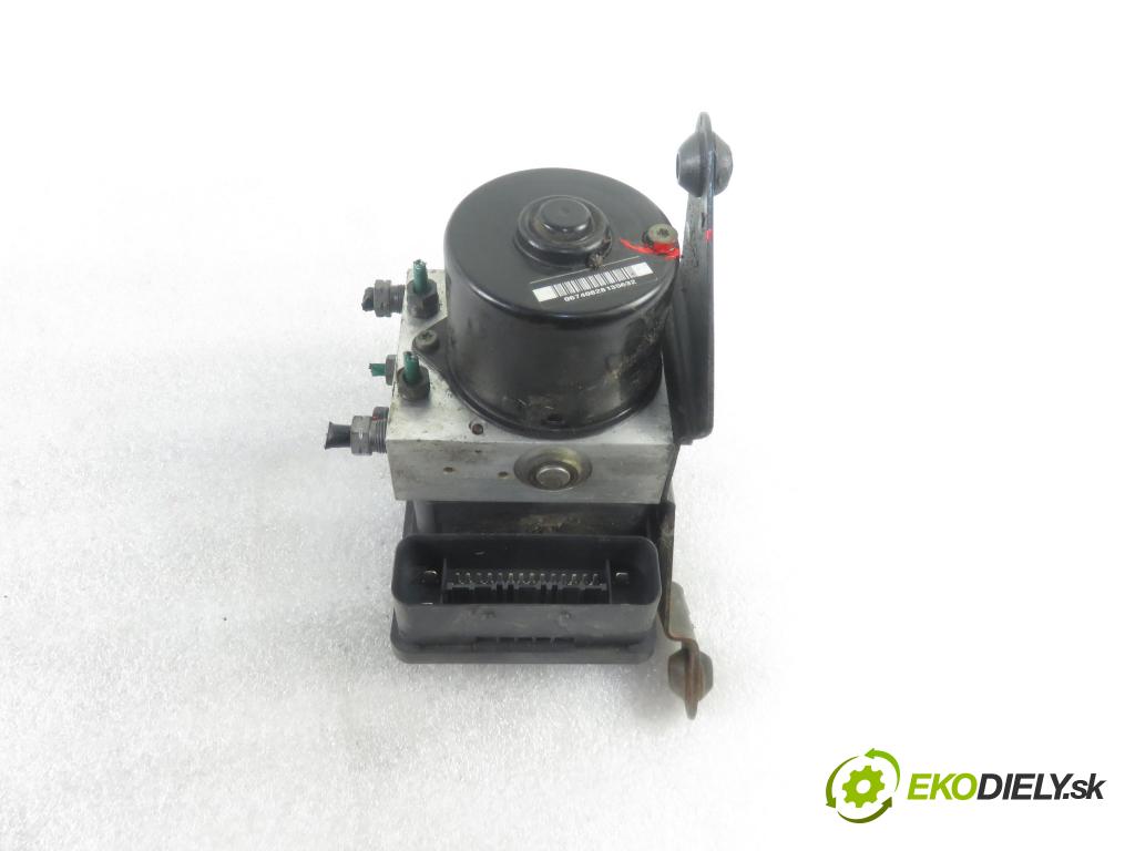 PEUGEOT 206 CC (2D) C/C 2002 80,00 1.6 16V - NFU 1587,00 Pumpa ABS 9650222880 ; 10096011353 (Pumpy ABS)