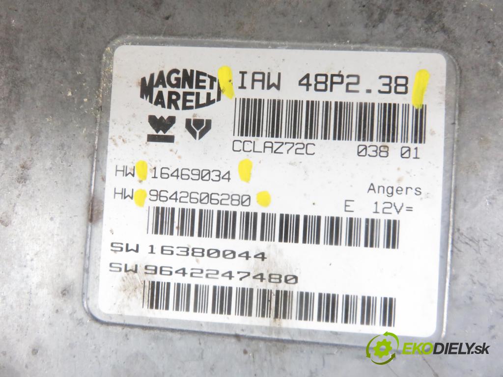PEUGEOT 206 CC (2D) C/C 2001 100,00 2.0 S16 - RFN (EW10J4) 1997,00 Riadiaca jednotka Motor IAW48P238 ; 16469034 ; 9642606280