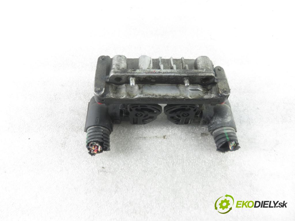 FIAT PUNTO (188_) HB 2007 44,00 1.2 60 - 188 A4.000 1242,00 Riadiaca jednotka Motor 51793107 ; IAW5AFP4