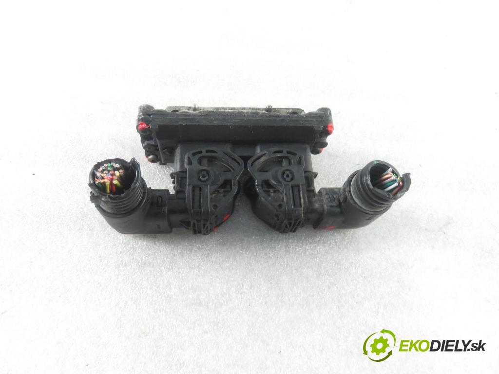 FIAT PUNTO (188_) HB 2007 44,00 1.2 60 - 188 A4.000 1242,00 Riadiaca jednotka Motor 51793107 ; IAW5AFP4