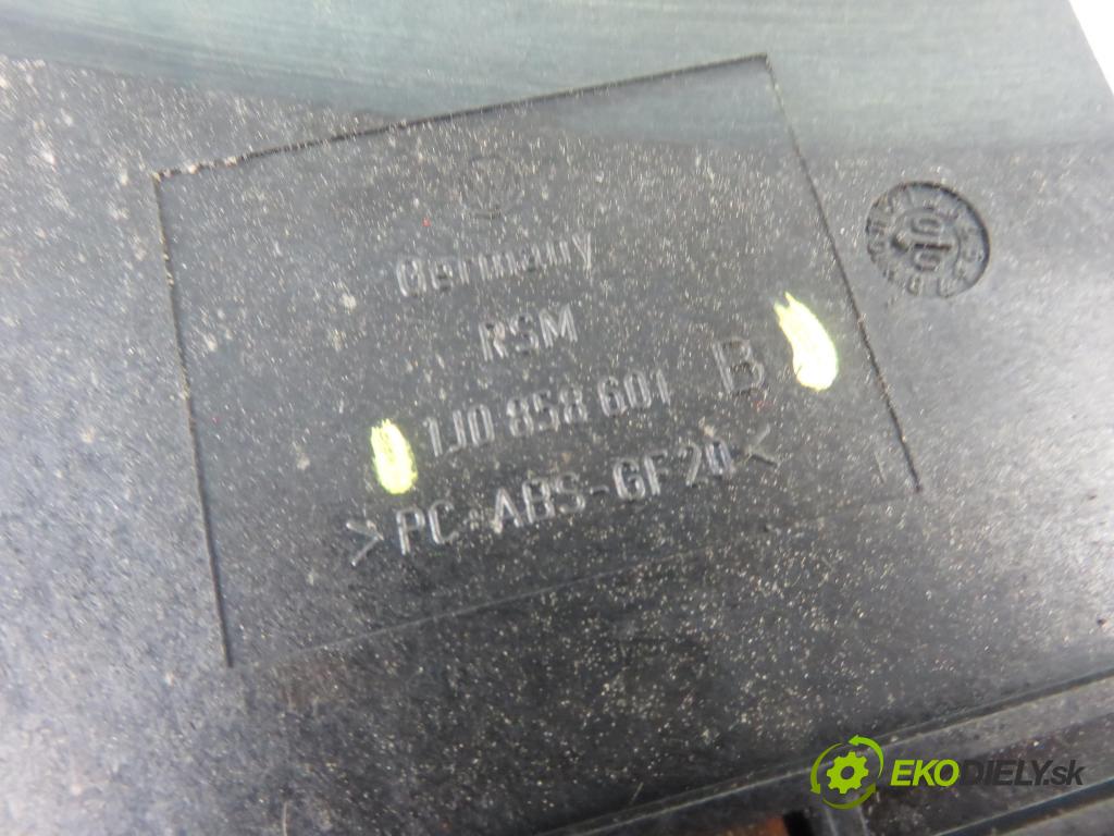 VW BORA (1J2) SEDAN 2001 77,00 1.6 16V - AZD 1598,00 Držiak na nápoje 1J0858601B (Úchyty, držiaky na nápoje)