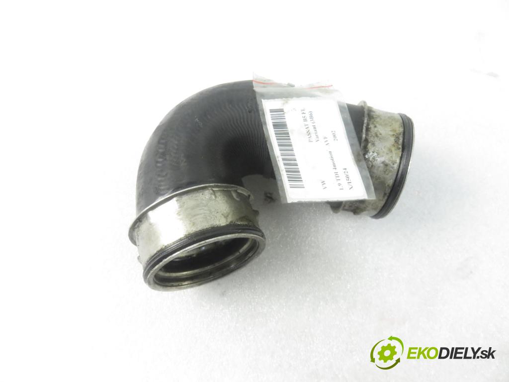VW PASSAT B5.5 Variant (3B6) KOMBI 2002 96,00 1.9 TDI 4motion - AVF 1896,00 Rúra intercoolera turba 3B0145834AC