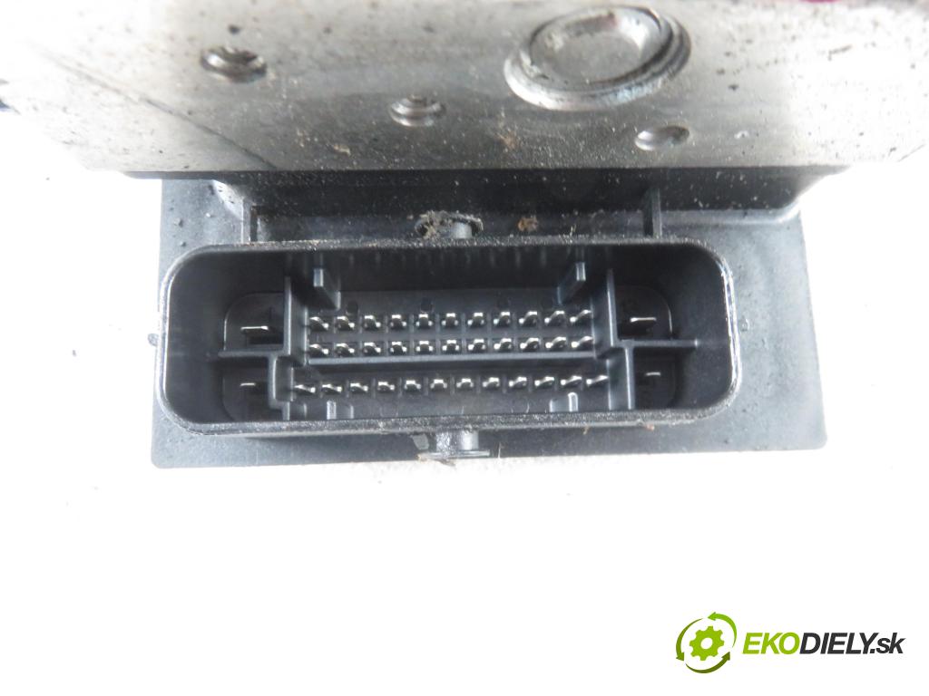 AUDI A4 (8EC, B7) SEDAN 2005 100,00 2.0 TDI - BNA 1968,00 Pumpa ABS 8E0614517AP ; 0265950358 (Pumpy ABS)