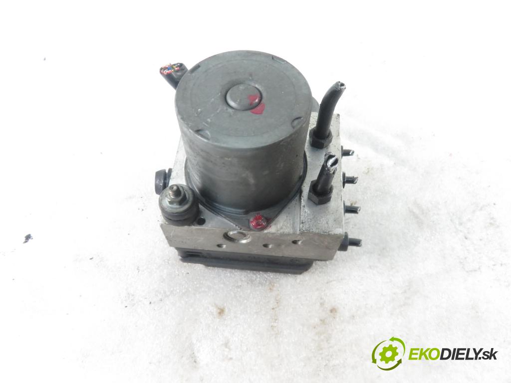 AUDI A4 (8EC, B7) SEDAN 2005 100,00 2.0 TDI - BNA 1968,00 Pumpa ABS 8E0614517AP ; 0265950358 (Pumpy ABS)