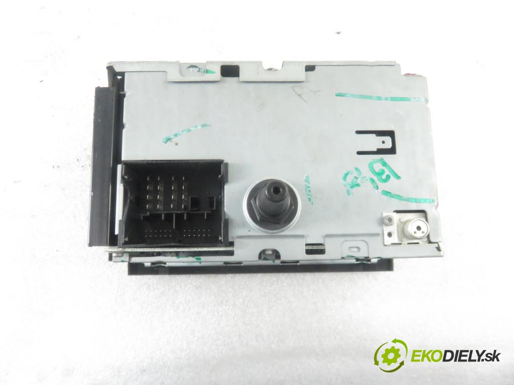 FORD MONDEO III (B5Y) LIFTBACK 2003 107,00 2.0 16V - CJBB 1999,00 RADIO CD 3S7T18C815AC
