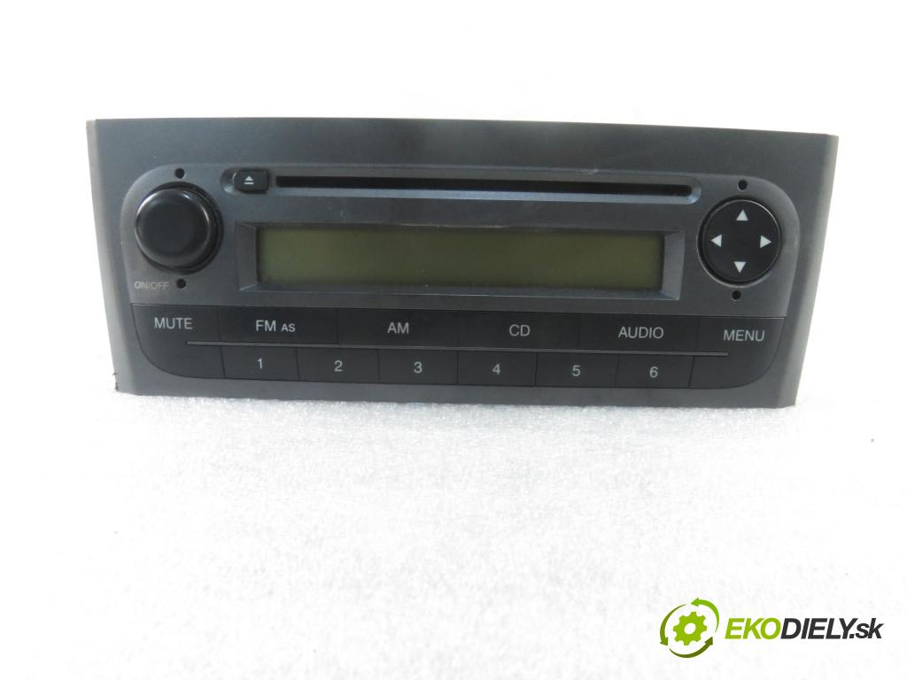 FIAT GRANDE PUNTO (199_) HB 2006 66,00 1.3 D Multijet 90 - 199 A3.000 1248,00 RADIO CD 7354162290
