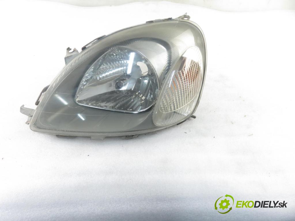 TOYOTA YARIS (_P1_) HB 2001 50,00 1.0 VVT- i 68 - 1SZ-FE 998,00 Svetlo LP 0821211F7L