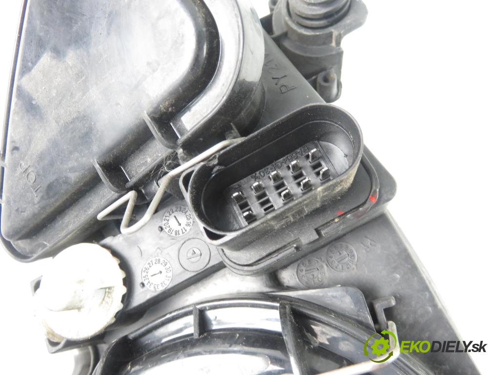 SEAT IBIZA III (6L1) HB 2005 74,00 1.4 16V - BBZ 1390,00 Svetlo PP