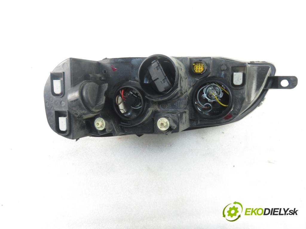 FIAT PUNTO (188_) HB 2007 44,00 1.2 60 - 188 A4.000 1242,00 Svetlo PP