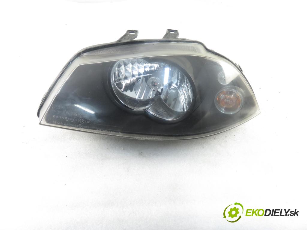 SEAT CORDOBA (6L2) SEDAN 2004 74,00 1.9 TDI - ATD 1896,00 světlo LP