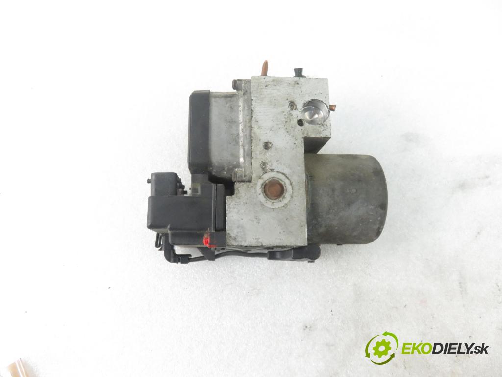 AUDI A6 (4B2, C5) SEDAN 1997 81,00 1.9 TDI - AFN 1896,00 Pumpa ABS 0273004283 ; 0265220405 (Pumpy ABS)