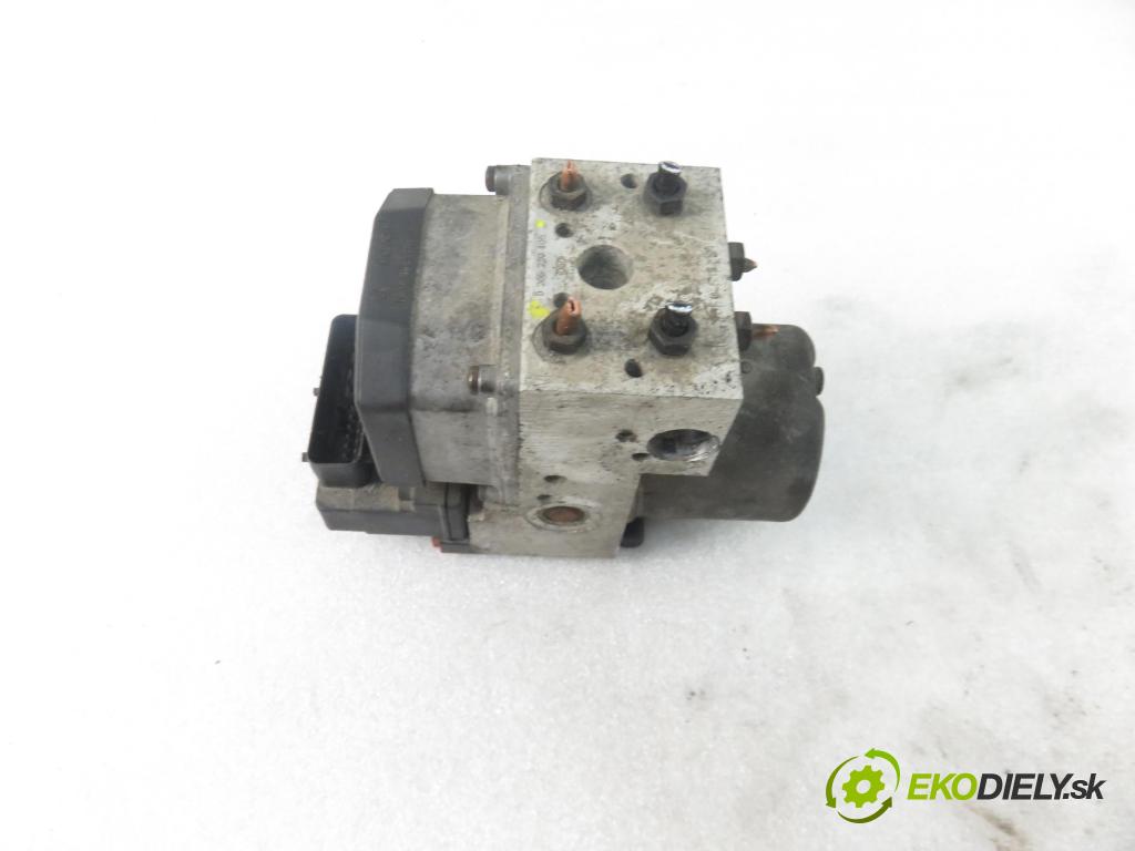 AUDI A6 (4B2, C5) SEDAN 1997 81,00 1.9 TDI - AFN 1896,00 Pumpa ABS 0273004283 ; 0265220405 (Pumpy ABS)