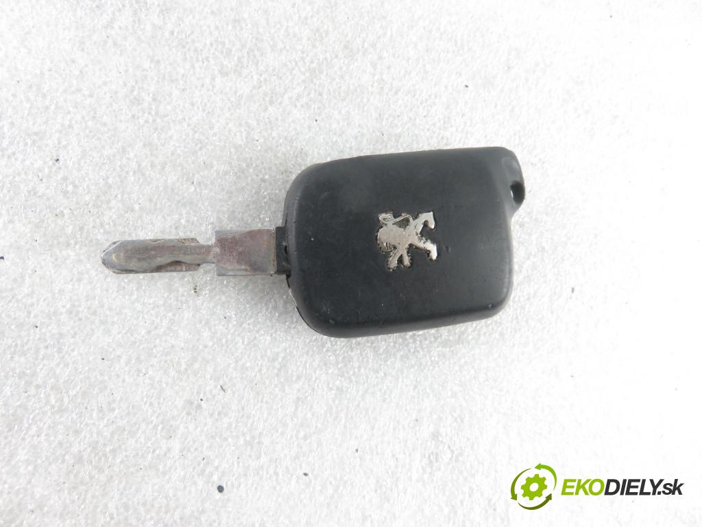 PEUGEOT 607 (9D, 9U) SEDAN 2003 98,00 2.2 HDI - 4HX (DW12TED4/FAP) 2179,00 spinačka N0500109 ; 9635262680 (Spínacie skrinky a kľúče)