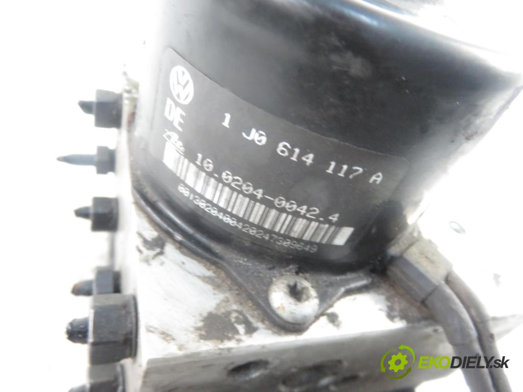 AUDI A3 (8L1) HB 1997 74,00 1.6 - AKL 1595,00 Pumpa ABS 1J0907379 ; 10094603203 (Pumpy ABS)