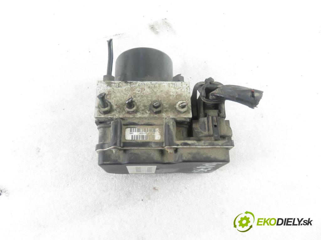 SEAT IBIZA III (6L1) HB 2005 74,00 1.4 16V - BBZ 1390,00 Pumpa ABS 0265800511 ; 6Q0907379AF (Pumpy ABS)